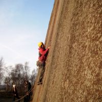 Dave Oakley starting up Embankment 2 (Colin Maddison)