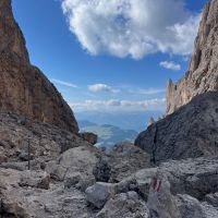 Sassolungo saddle / refugio (Mark Pilling)